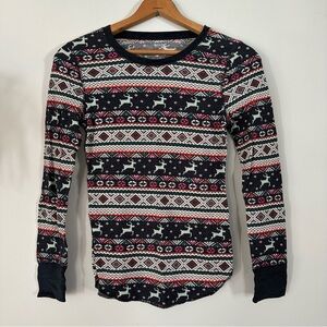 Old Navy Holiday Thermal Long Sleeve Tee